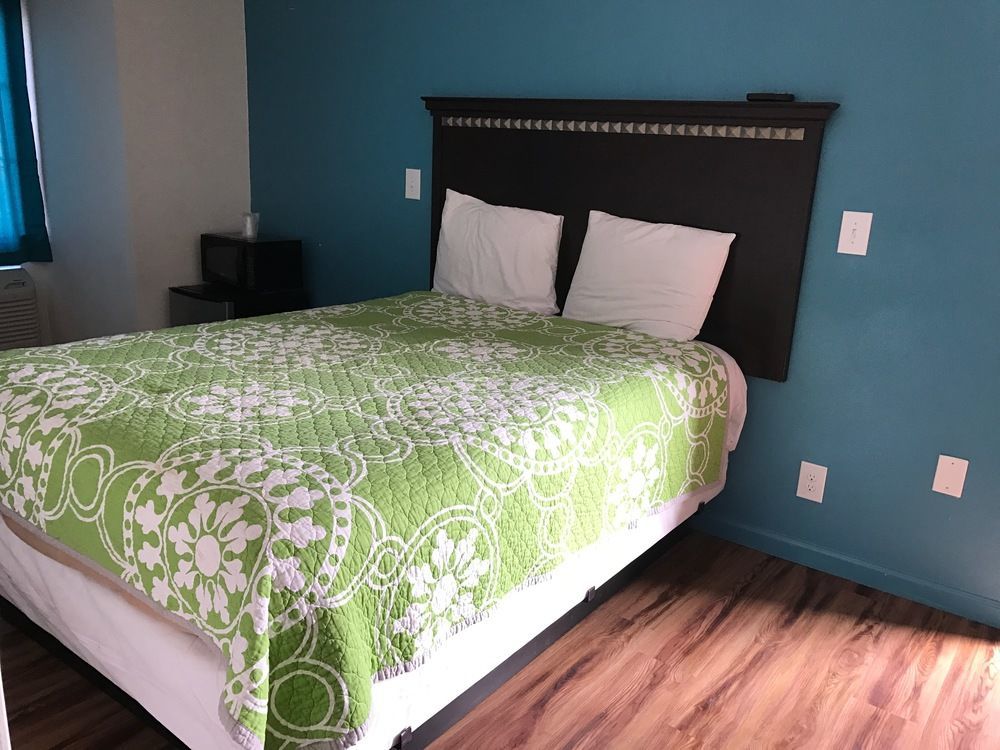 Geneva Motel Дейли Сити Екстериор снимка